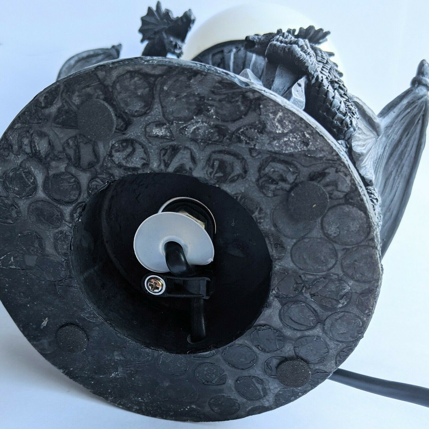 Gothic mystical Dragon light lamp with sphere ball shade UK plug