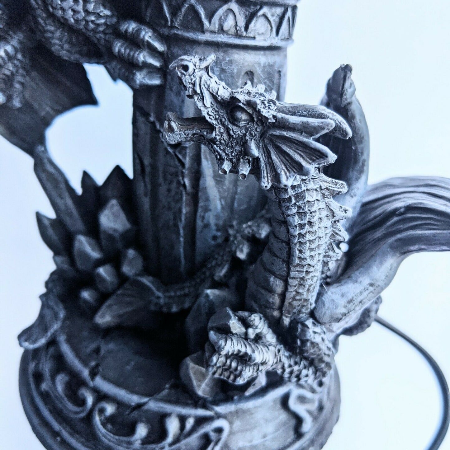 Gothic mystical Dragon light lamp with sphere ball shade UK plug