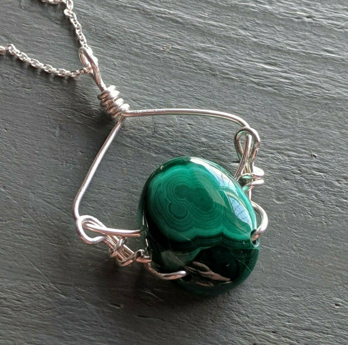 Handmade 925 Sterling Silver malachite wire wrap Pendant necklace - Box & chain