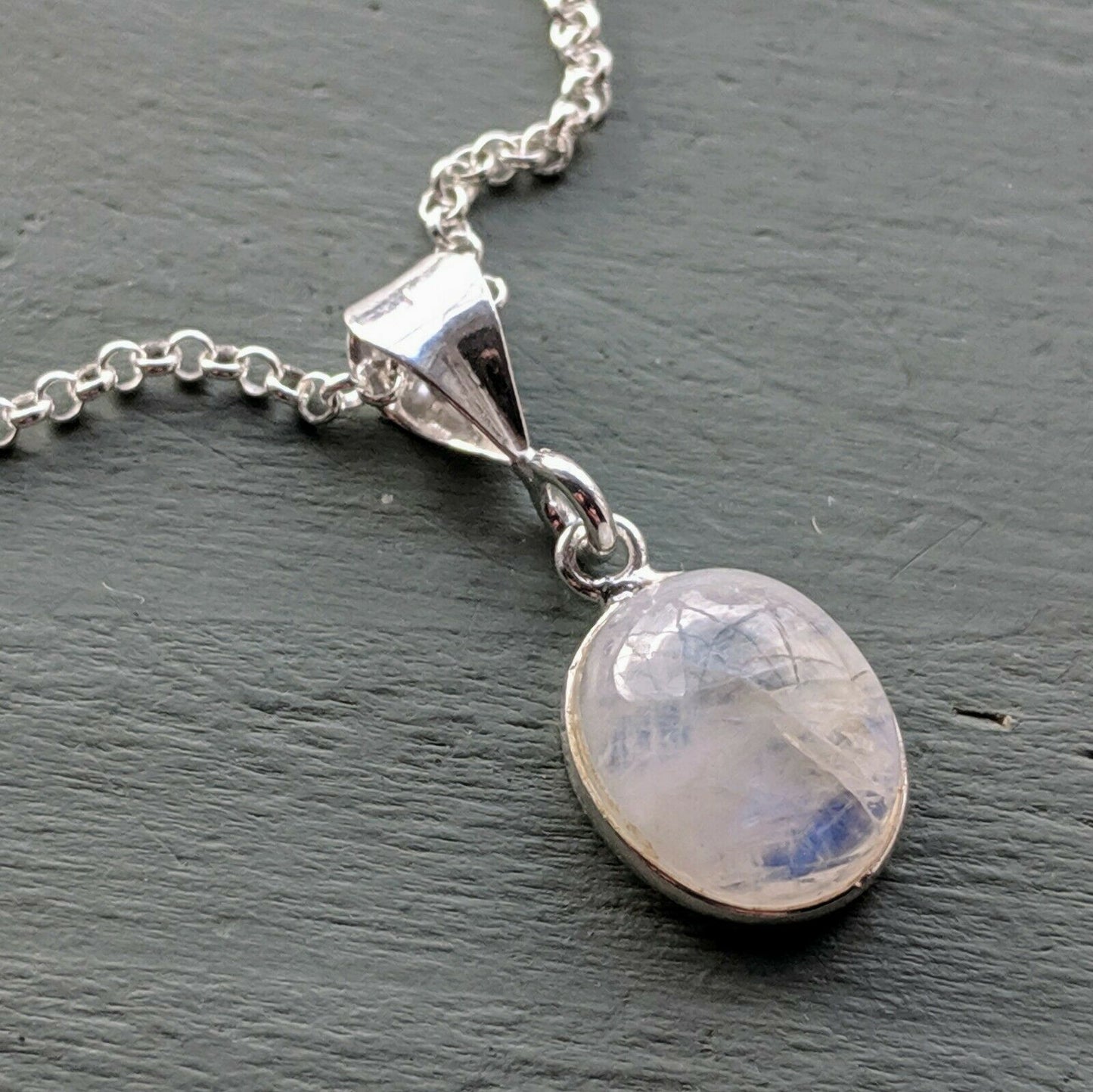 Dainty 925 Sterling Silver Delicate Blue Rainbow Moonstone Pendant & Gift Box