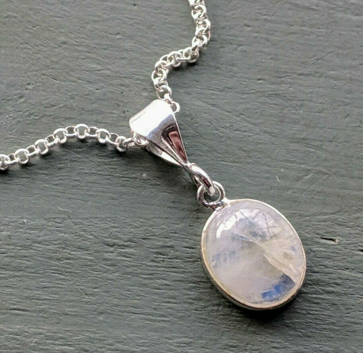 Dainty 925 Sterling Silver Delicate Blue Rainbow Moonstone Pendant & Gift Box