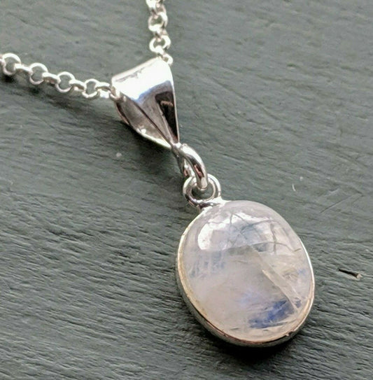 Dainty 925 Sterling Silver Delicate Blue Rainbow Moonstone Pendant & Gift Box
